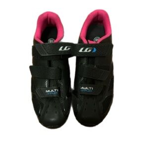 Multi air flex spin shoe